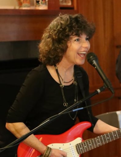 Gallery photo 3 of Shirl Jam