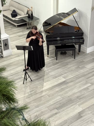 Gallery photo 1 of Shirley's Strings