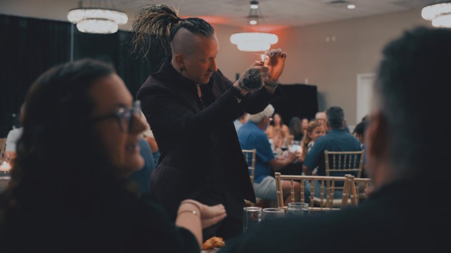 Gallery photo 19 of Magician Dan Sperry