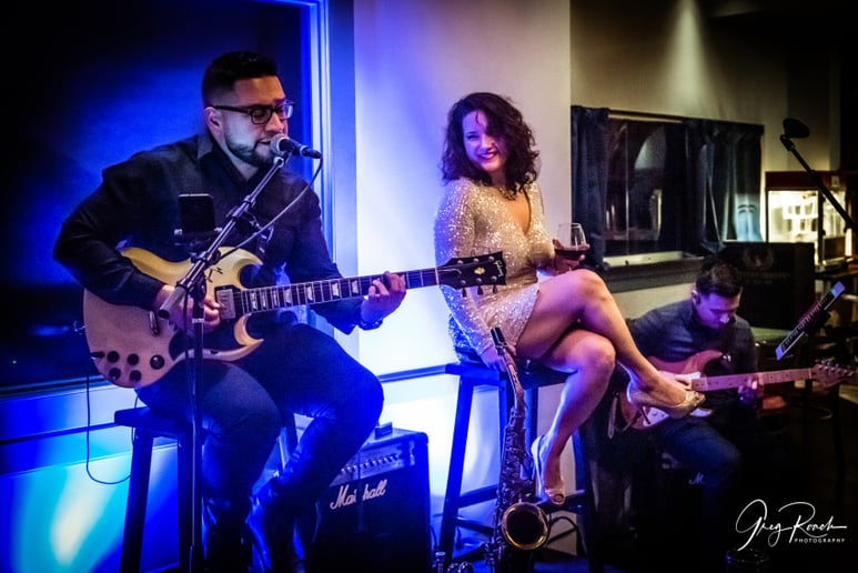Gallery photo 4 of Sholon - Big Band Blues Jazz Latin Soul