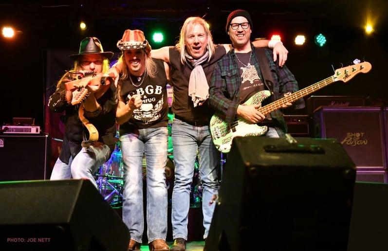 Gallery photo 3 of Shot of Poison