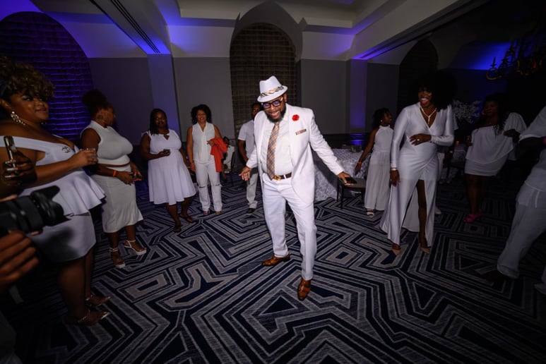 Gallery photo 1 of ShotByShomari