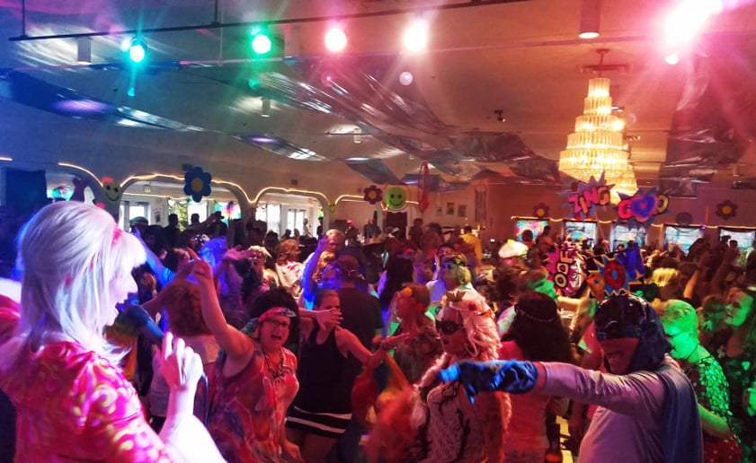 Gallery photo 61 of Throwback Decades Band