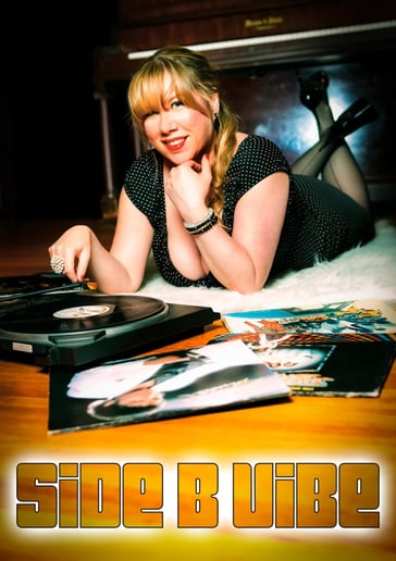 Gallery photo 1 of Mandi & the Vibe