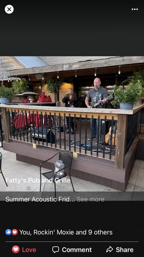 Gallery photo 3 of Side By Side acoustic duo