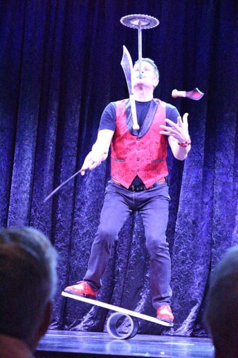 Gallery photo 2 of Sideshow Bert