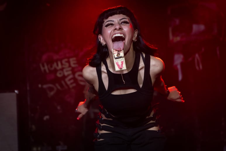 Gallery photo 2 of Sideshow Performer, Destiny P