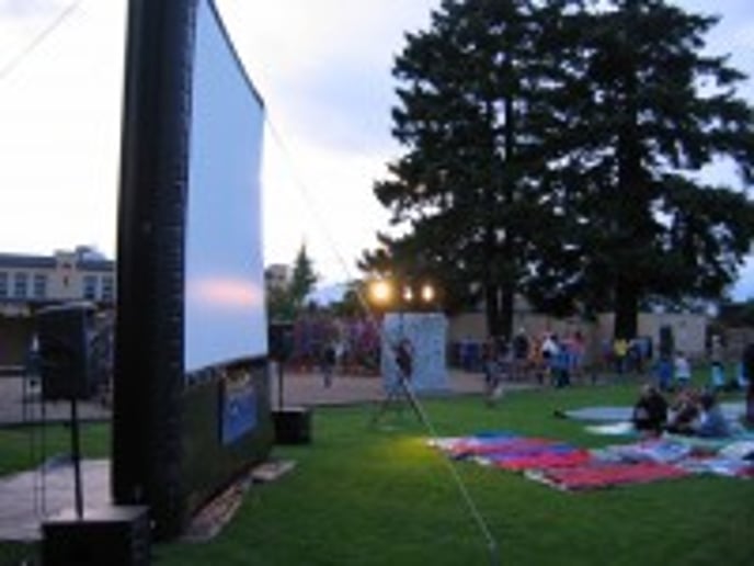 Gallery photo 3 of Sidewalk Cinema