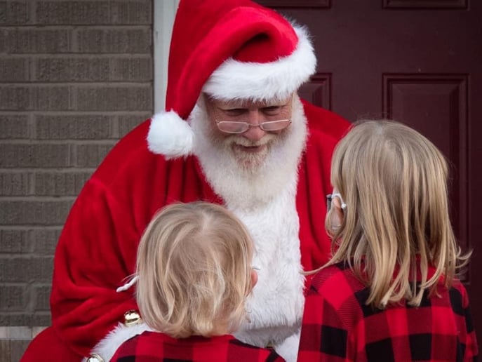 Gallery photo 9 of Sign Language Santa