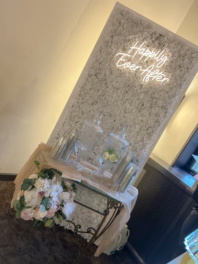 Gallery photo 1 of Signature Moment Event Rentals
