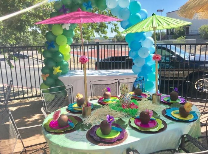 Gallery photo 2 of Silly strings party rentals & event planning