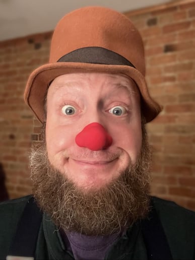 Gallery photo 8 of Silly Uncle Bud