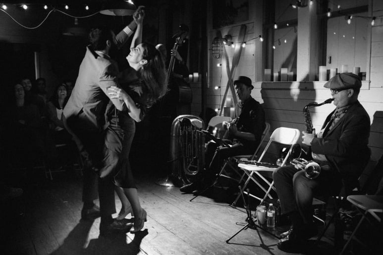 Gallery photo 3 of Silver Bell Jazz Band