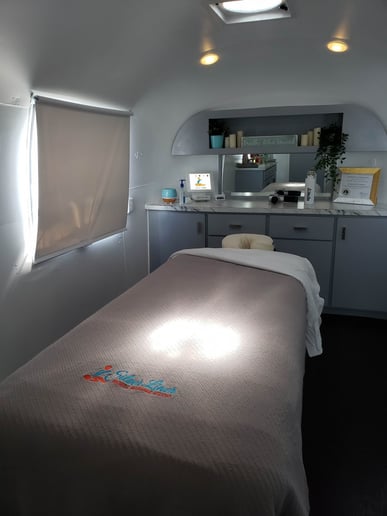 Gallery photo 6 of Silver Liner Mobile Massage Studio