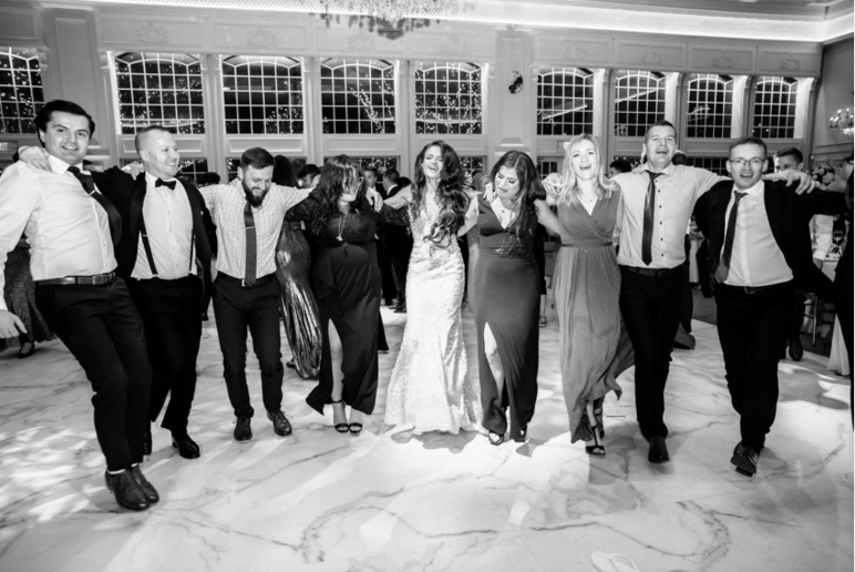Gallery photo 6 of Simone Band