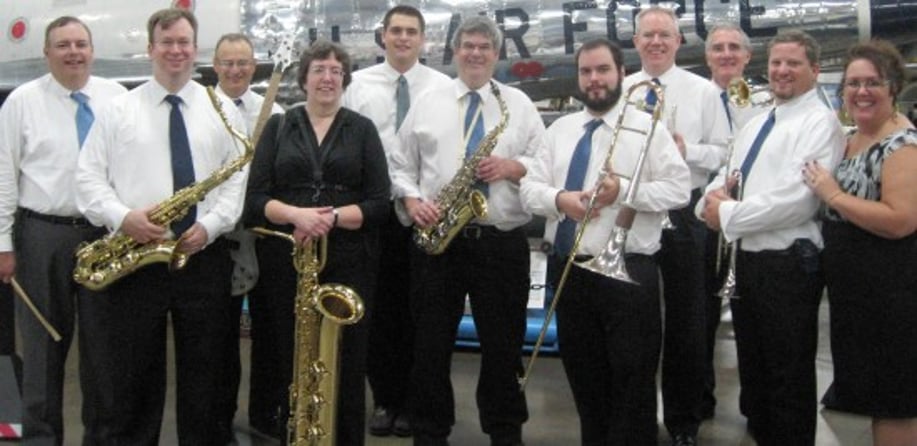Gallery photo 2 of Simply Swing