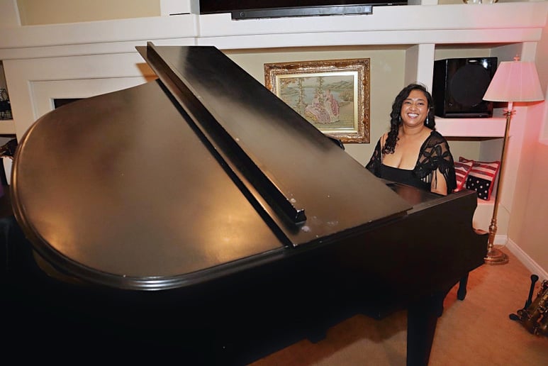 Gallery photo 3 of Soulful Sound of Darlene Deloris