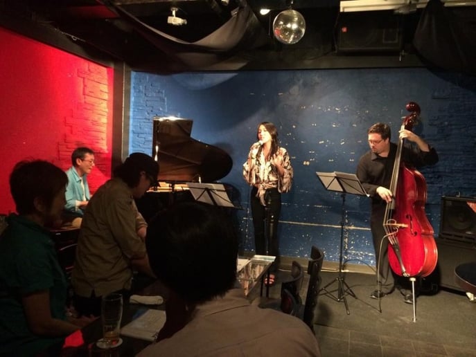 Gallery photo 7 of Singer Nanami Jazz Band