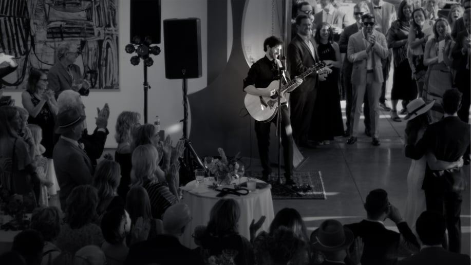 Gallery photo 9 of Singer/Songwriter David Henning