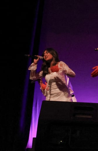 Gallery photo 2 of Ava Delacruz, Singer/Cover Artist