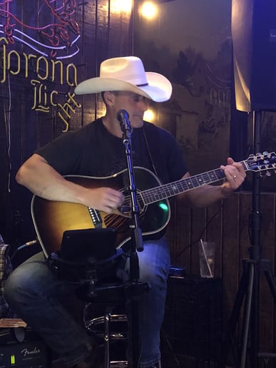 Gallery photo 3 of David Gautreau - Singer/Songwriter