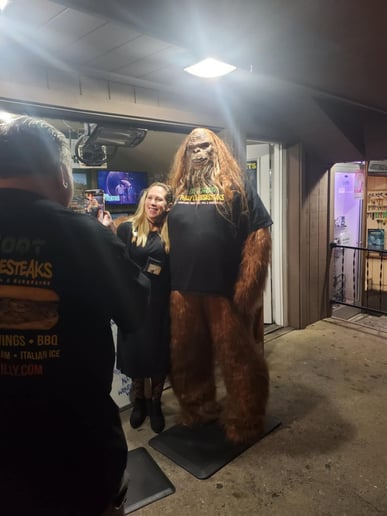 Gallery photo 2 of Singing  Bigfoot Grams