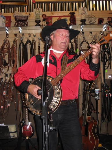 Gallery photo 2 of Singing Cowboy