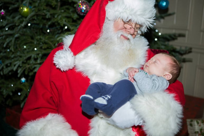 Gallery photo 20 of Singing Santa of the South