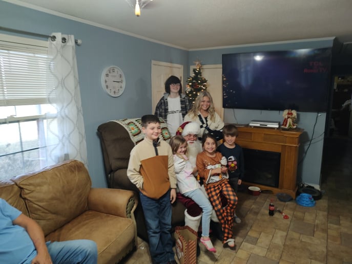 Gallery photo 25 of Singing Santa of the South
