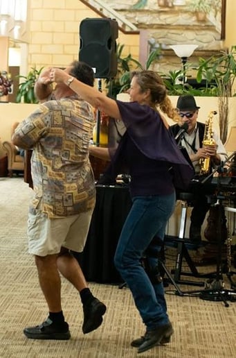 Gallery photo 1 of SingN'Sax Combo