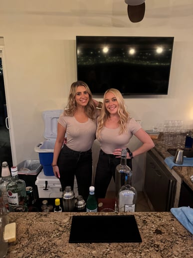 Gallery photo 7 of Sip and Social Orlando