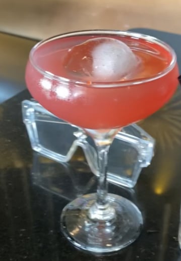 Gallery photo 2 of Sip & Scoop Bartender’z