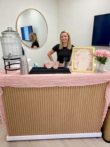 Gallery photo 1 of Sip With Ginger Mobile Bartending