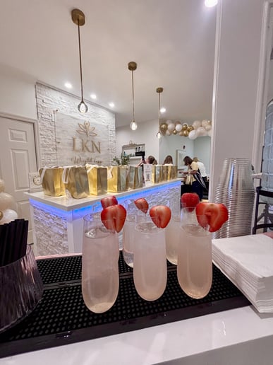 Gallery photo 2 of Sip With Ginger Mobile Bartending