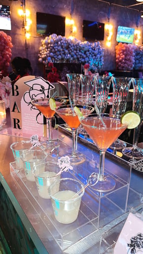 Gallery photo 1 of Sippin Superior