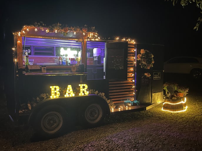 Gallery photo 3 of sips MOBILE BAR CO.