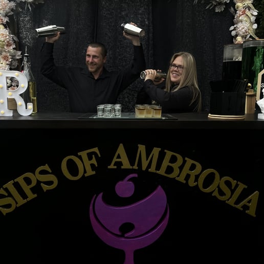 Gallery photo 4 of Sips Of Ambrosia Bartending