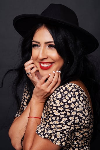 Gallery photo 3 of Sirena Navarro