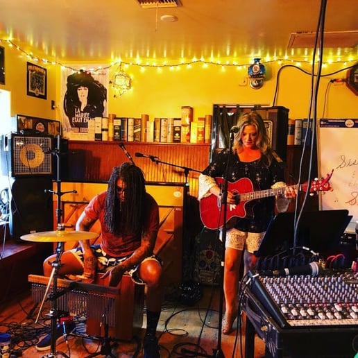 Gallery photo 3 of Sister and the Sun
