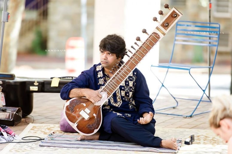 Gallery photo 3 of Sitar for Occasions