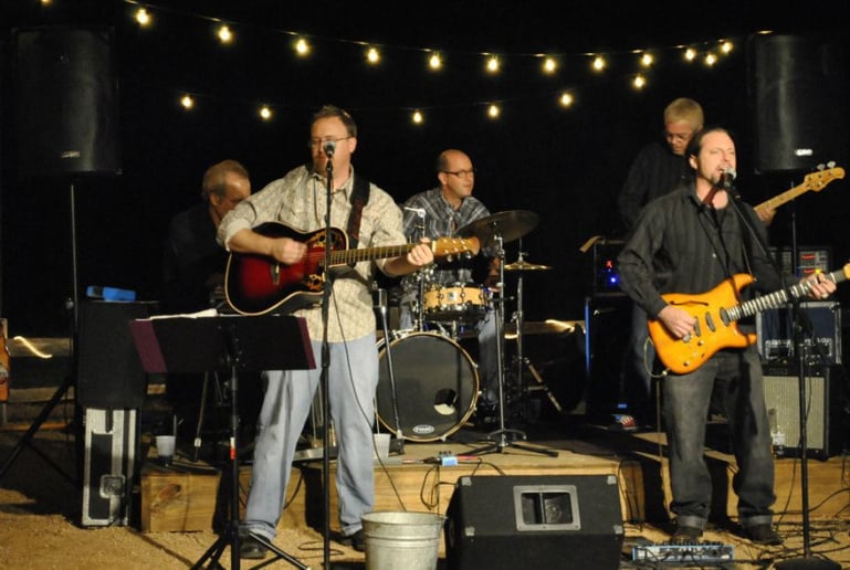 Gallery photo 4 of Six Sons of a Gun