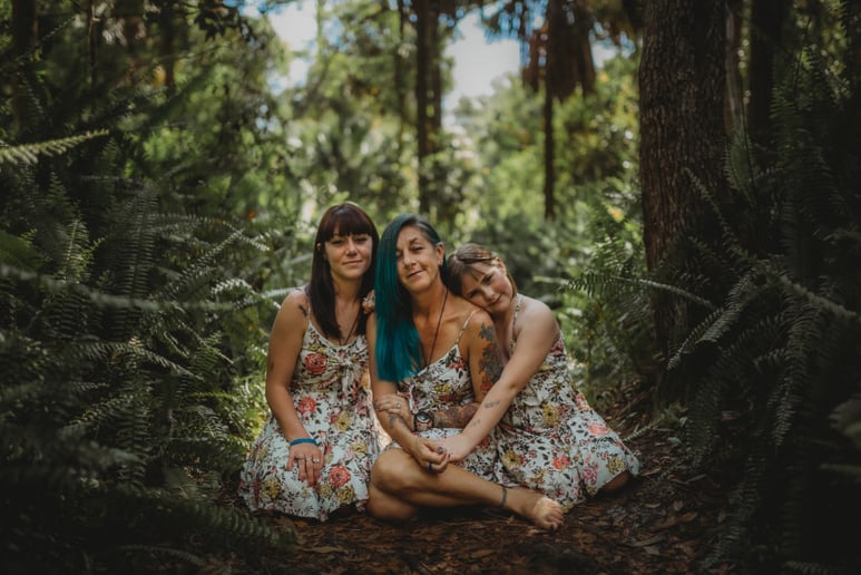 Gallery photo 4 of Sixteen Roses Photography