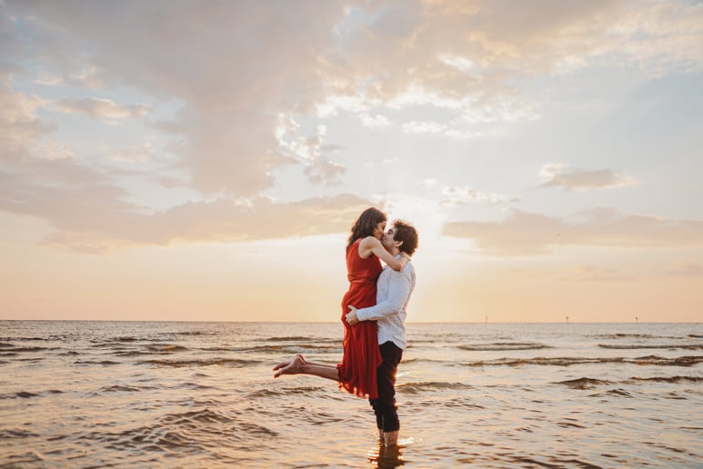 Gallery photo 6 of Sixteen Roses Photography