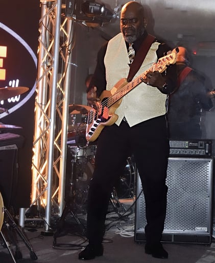Gallery photo 2 of SIZZLE  "fine chefs of smooth jazz"