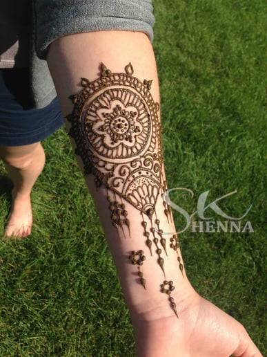 Gallery photo 3 of SK Henna
