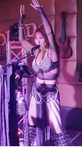 Gallery photo 3 of Skarlett Fever Band