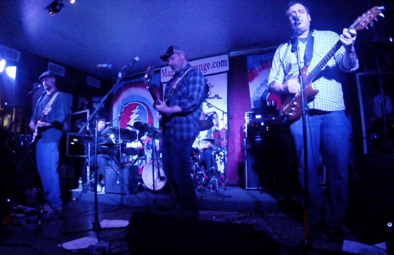 Gallery photo 4 of Skull & Roses