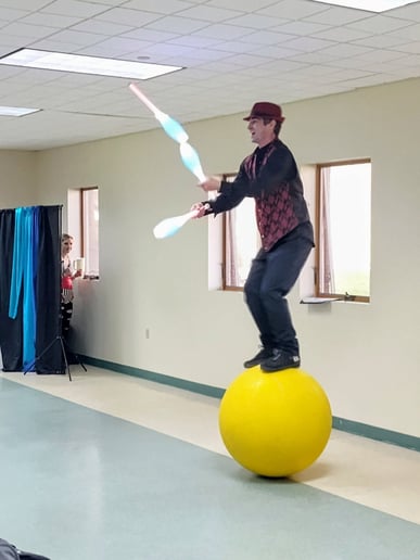 Gallery photo 10 of Sky Circus