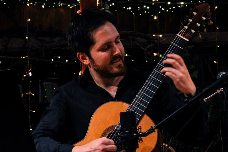 Gallery photo 3 of Carballeira Guitar