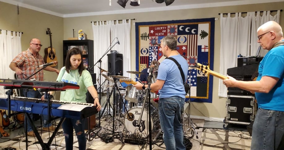 Gallery photo 1 of SLEEP Shāmers Pensacola